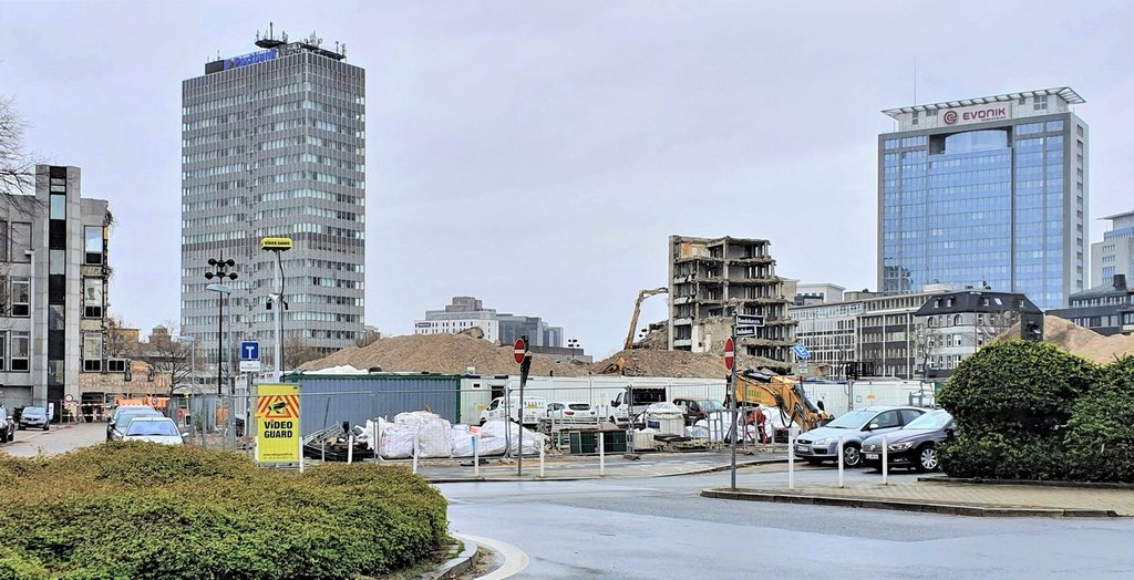 2022-04-06-essen-rwe-hh-abriss-2.jpg