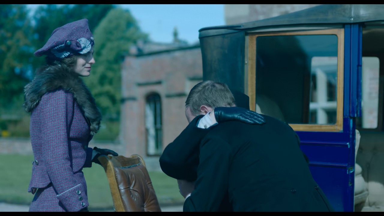 Lady-Chatterley-s-Lover-2022-Hindi-English-NF-WEB-DL-720p-AV1-AAC-6ch-ESub-mkv-snapshot-00-07-09