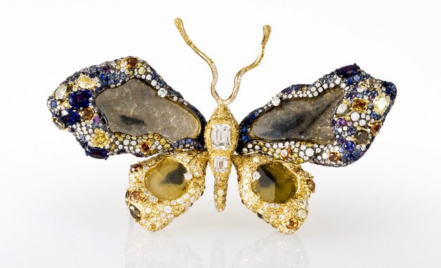 Royal-Butterfly-front-view-e128880709876
