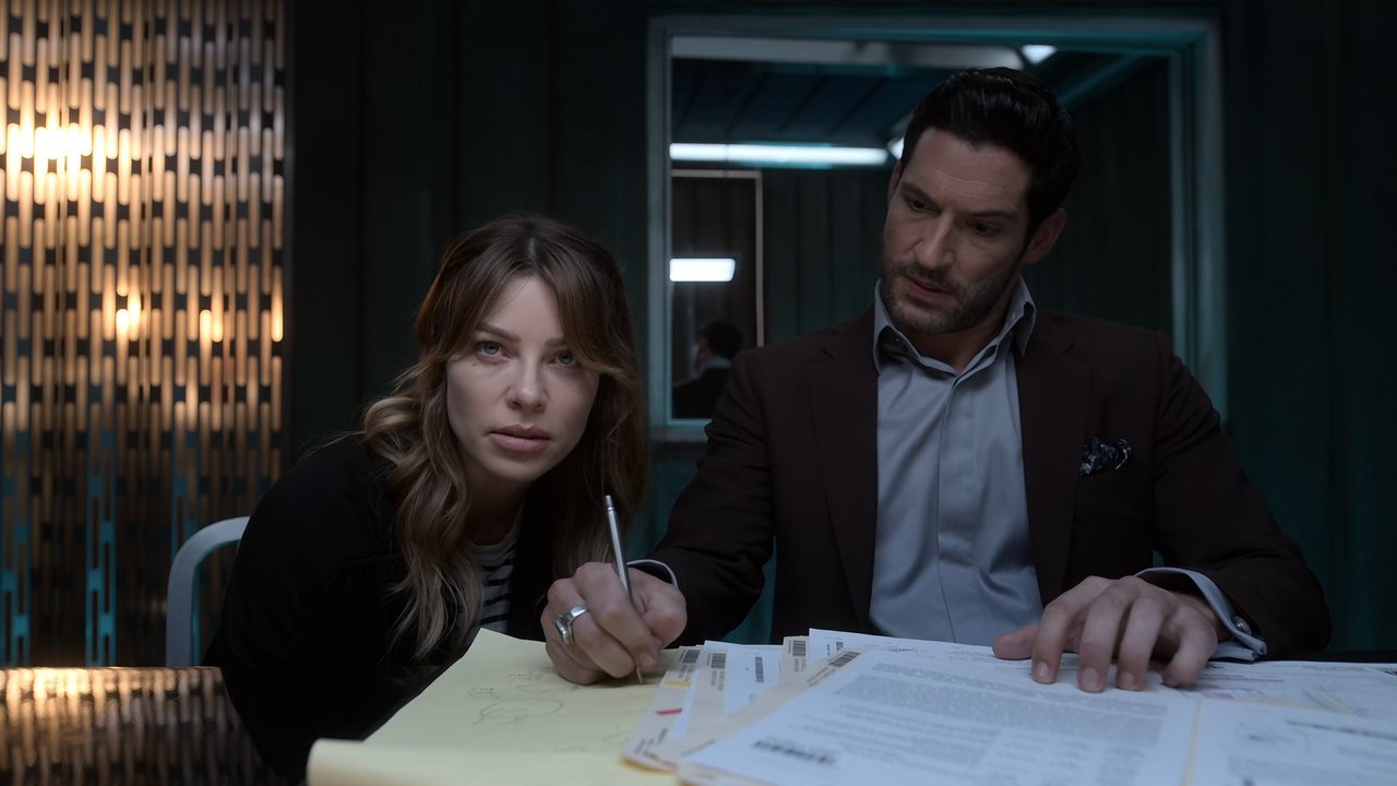 Lucifer.S05E02.Lucifer!.Lucifer!.Lucifer!.1080p.10bit.BluRay.AAC5.1.HEVC-Vyndros.mkv_snapshot_11.15_