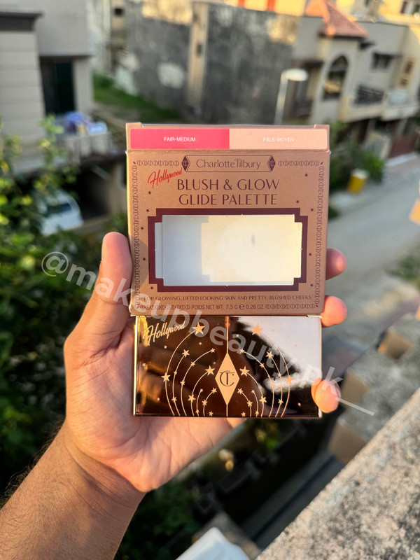 Charlotte Tilbury Blush & Glow Glide Face Palette 7.5 Grams. - image 2