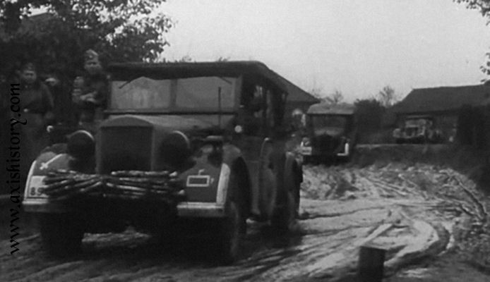 Vehículos de la 1. SS Infanterie-Brigade mot en el Frente Oriental