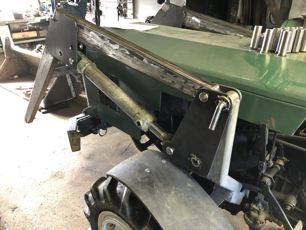 C97DB3F0-B80A-4503-8C07-131D32436882