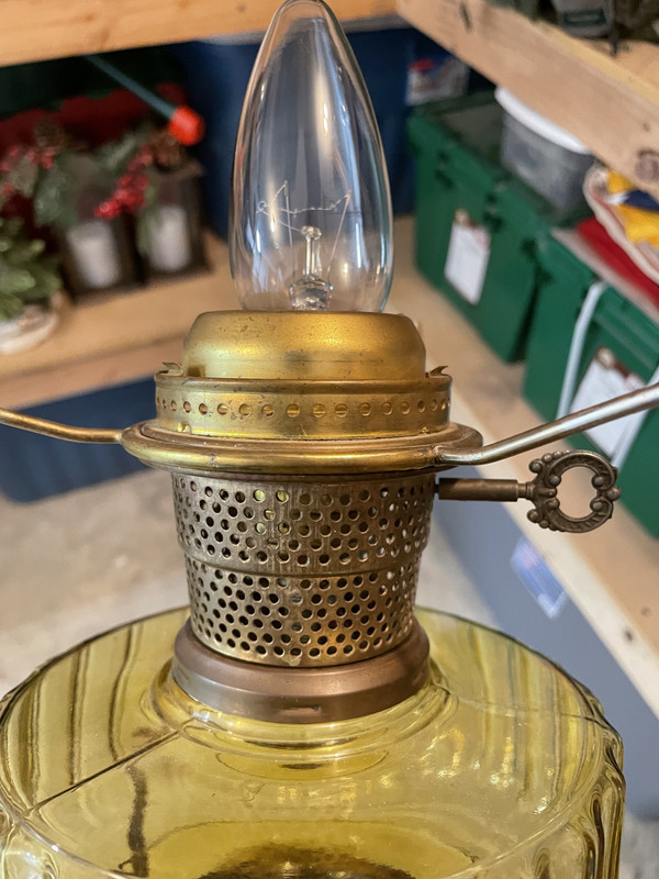 AC18E8FD-E208-4B05-A7ED-6D23750004B3