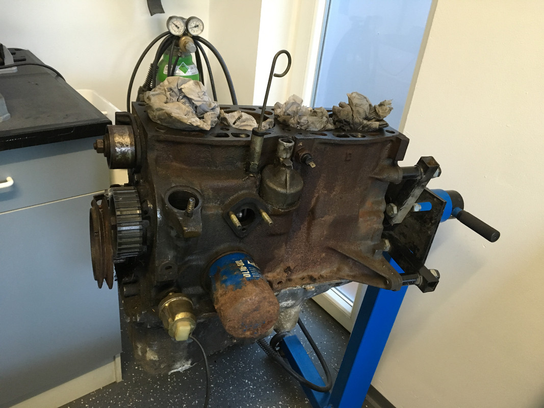 EA7ABC9F-DBDC-45BE-ADE8-7EF6F7D1EF4C