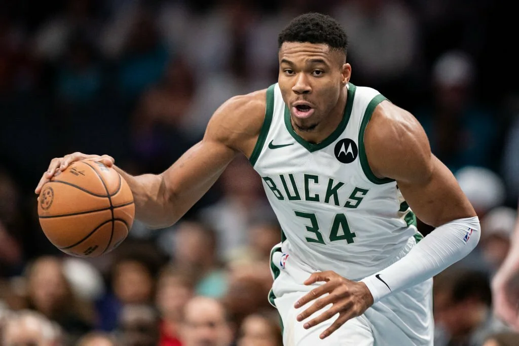 Dallas Mavericks vs Milwaukee Bucks
