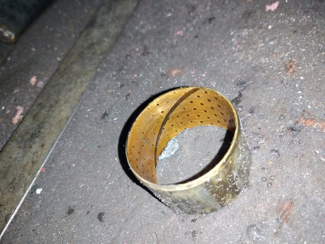 bucha do cambio de bronze x luva do cardan.