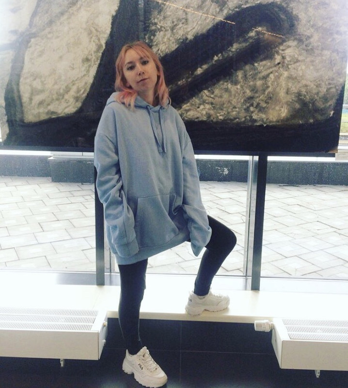 091D6E50-F1B5-454C-9251-491B4FE8695A