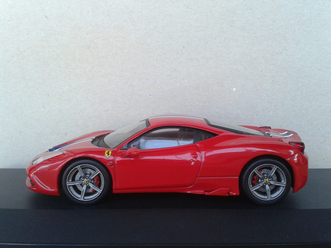 2013 Ferrari 458 Speciale (Hot Wheels Elite) (12)