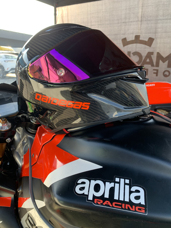 1205198D-3DE8-4BCE-B351-0F7777D31430