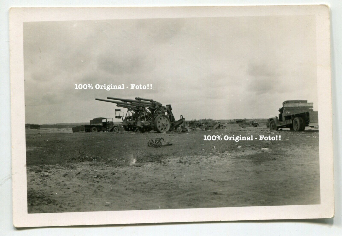 Foto Russland russische Geschütze Kanone Artillerie LKW Truck