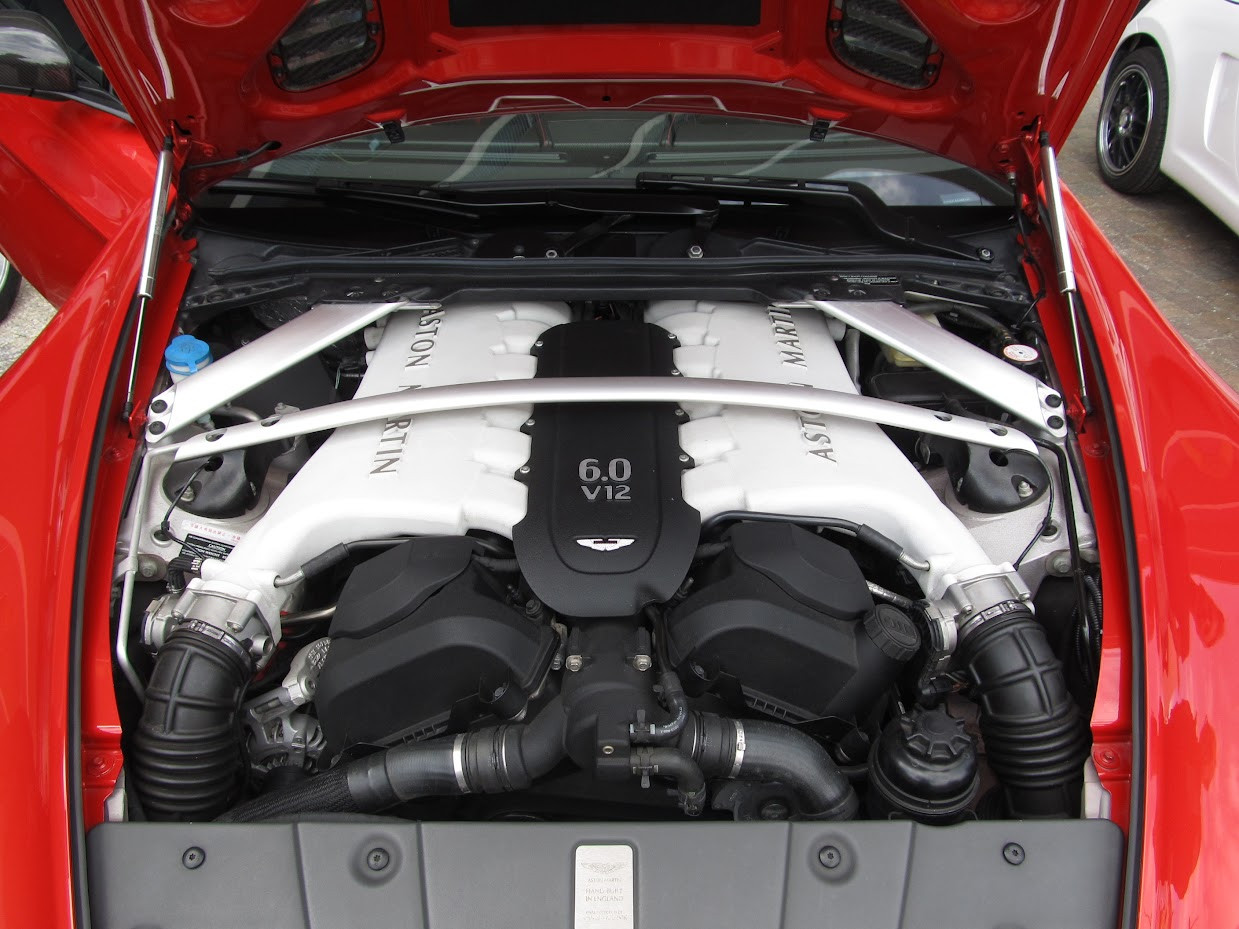 [Image: Aston-V12-Vantage-S-Challes-les-Eaux-2026-05-03-4.jpg]