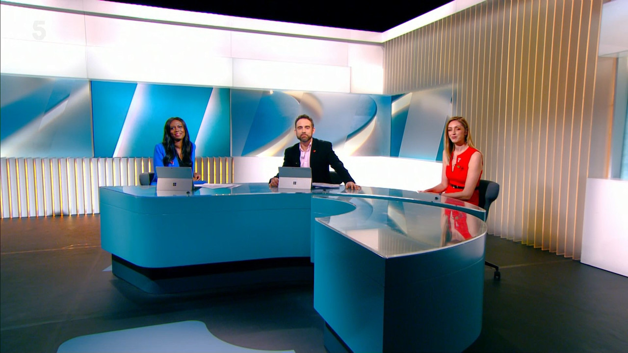 5 News at 5_20211112_17001800.ts_snapshot_00.54.36.282