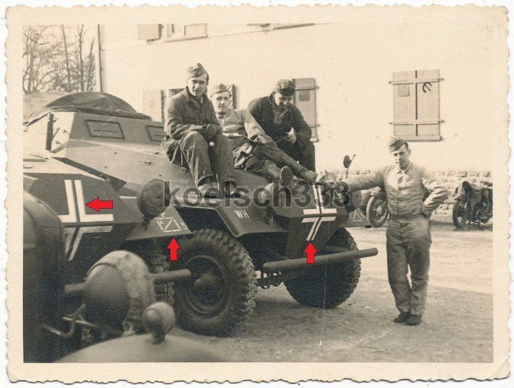 Schützenpanzer Halbketten Panzer große Balkenkre