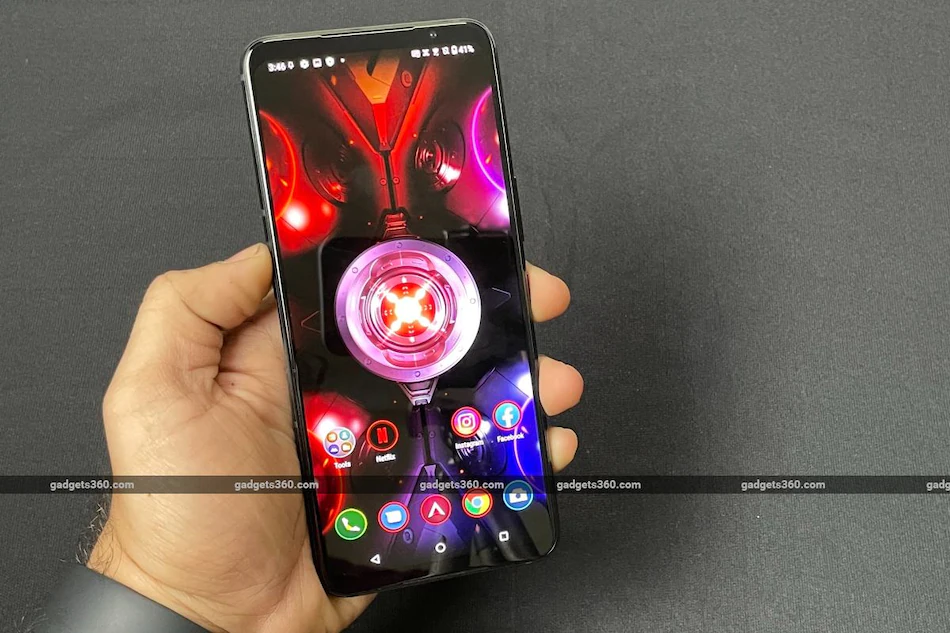 asus-rog-phone-5-image-gadgets-360-16153