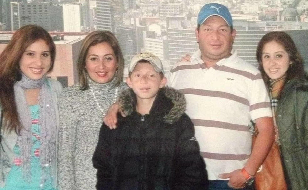 Papá de Octavio Ocaña regaña a su esposa por 