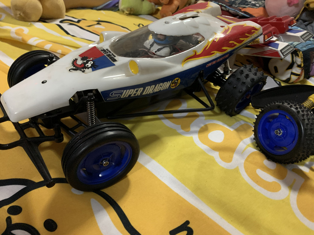 B0B7415D-FA3B-425E-85D5-B6E50E8B37C9