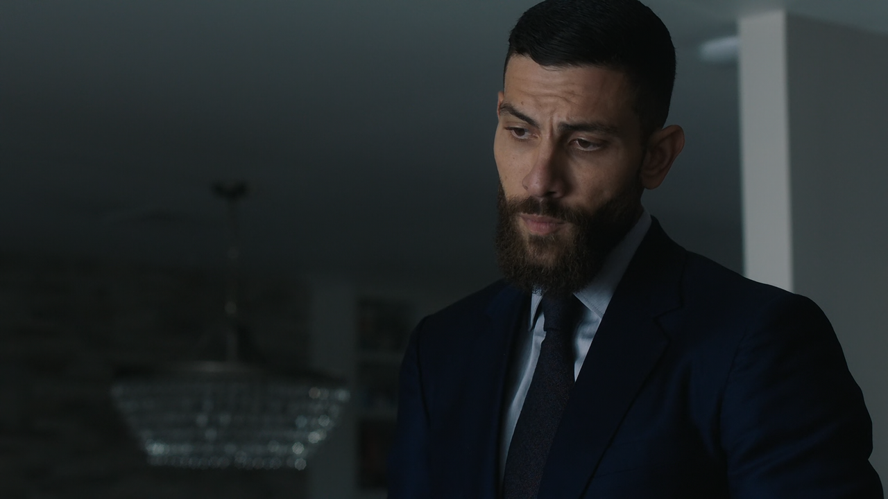 FBI.S05E05.Flopped.Cop.1080p.10bit.AMZN.WEB-DL.DDP5.1.HEVC-Vyndros.mkv_snapshot_06.27_[2023.05.29_04