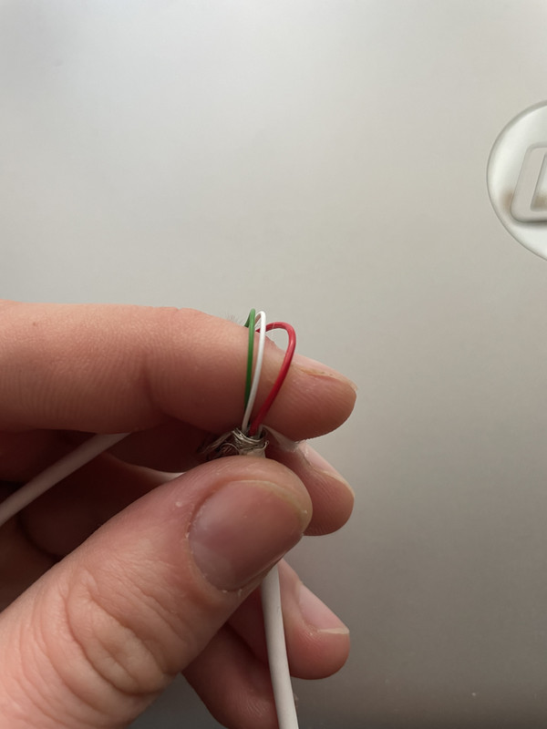 4A862A1B-2655-49BB-862A-DE8F2CF5C563