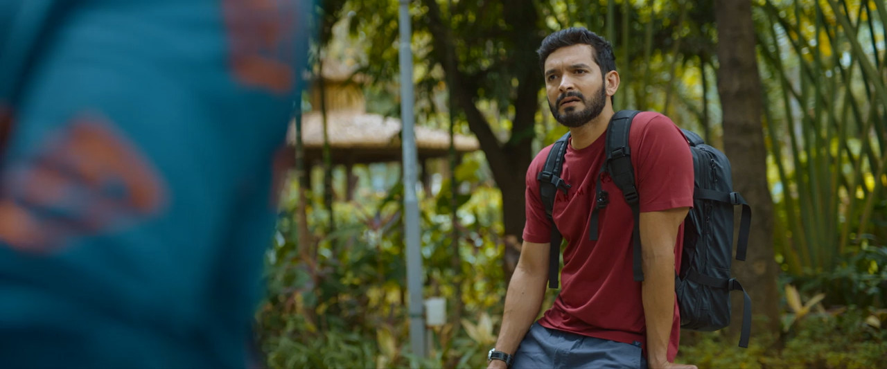 Edagaiye Apaghatakke Karana 2025 WebRip [Kannada] 480p 720p ESub Screenshot