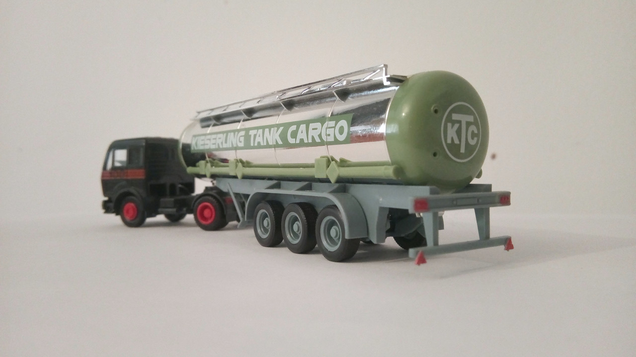 Mach (9361)