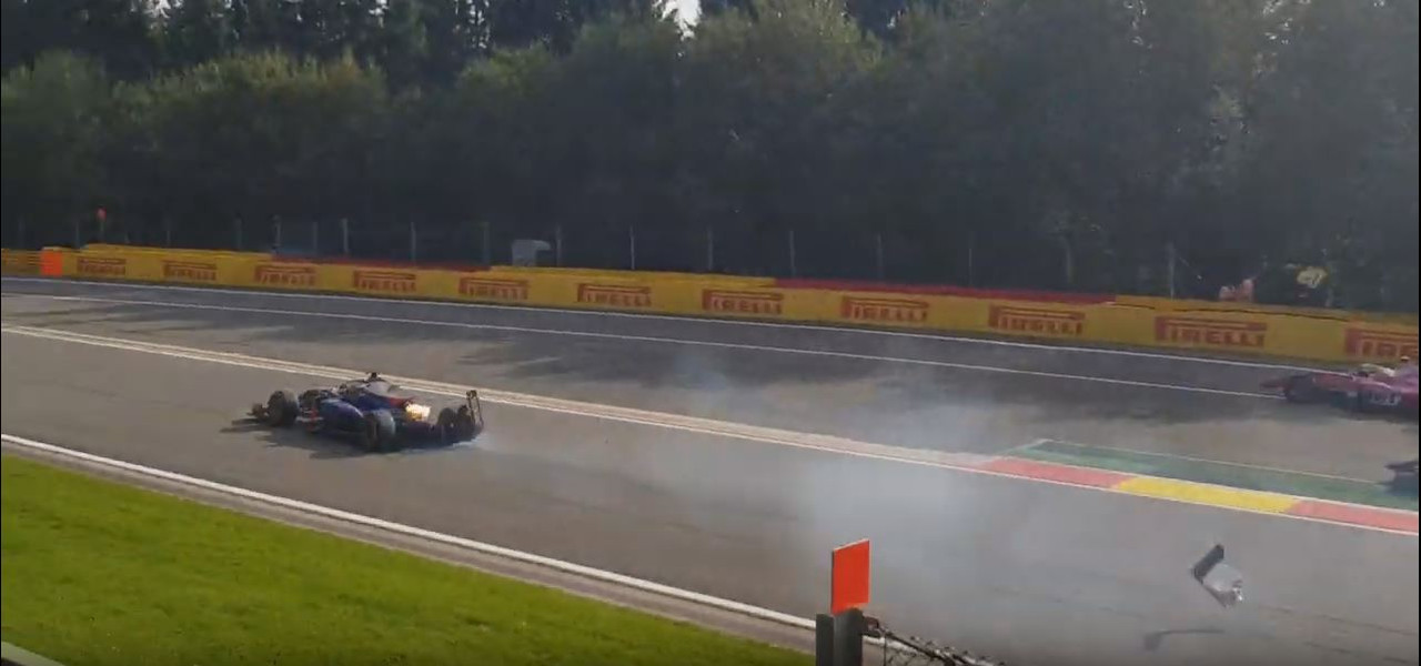 9, front wing missing after touching back of boschung car nearby
