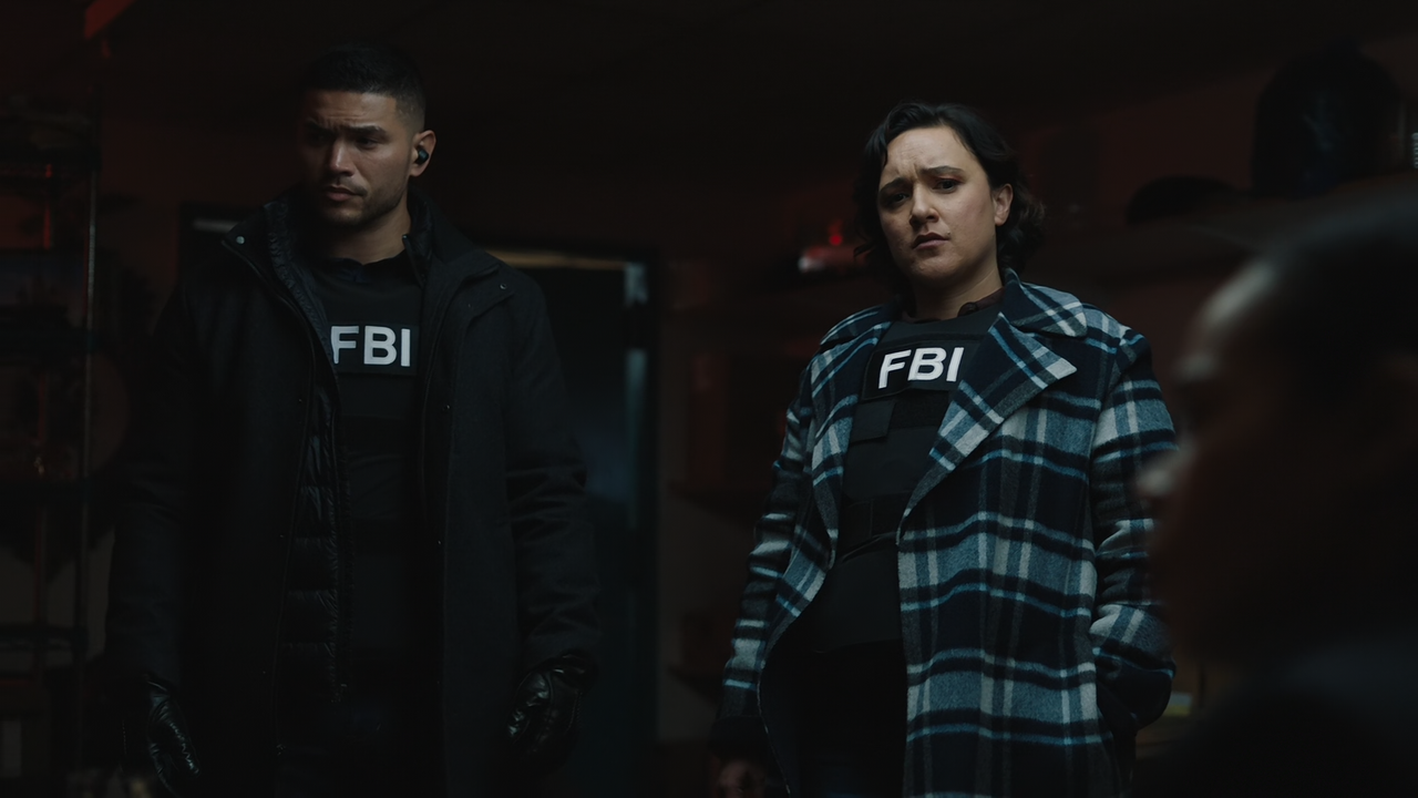 FBI.Most.Wanted.S03E16.Decriminalized.1080p.10bit.AMZN.WEB-DL.DDP5.1.HEVC-Vyndros.mkv_snapshot_34.35