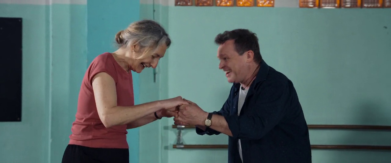 Petites mains 2024 Hindi [DDP5.1] + English WEB-DL 
