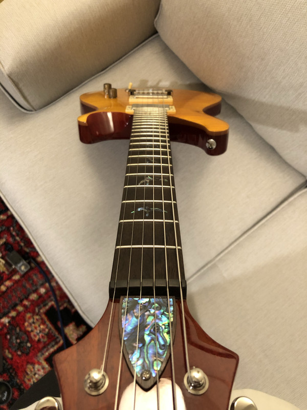 1BF9EE98-4E0E-4077-9655-190E78D25C35