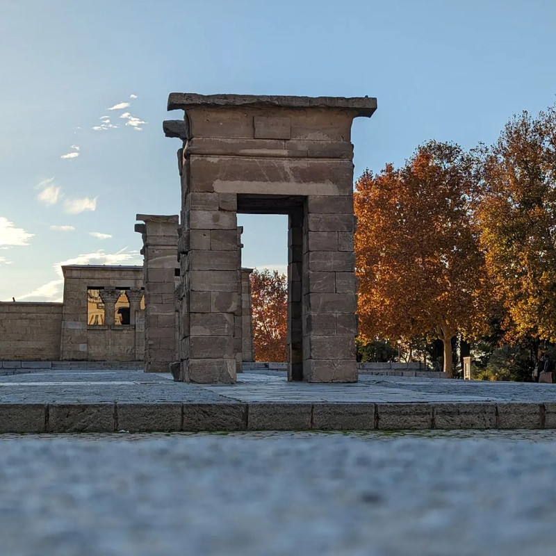 Temple-of-Debod-01