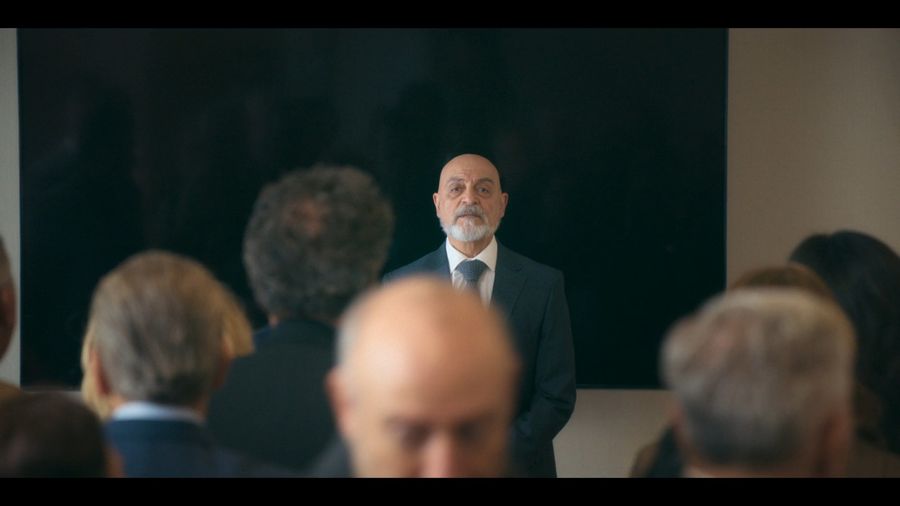 Lovers Anonymous 2025 S01E01 Netflix 1080p WEB DDP x264-NM21.mkv_snapshot_34.16.000