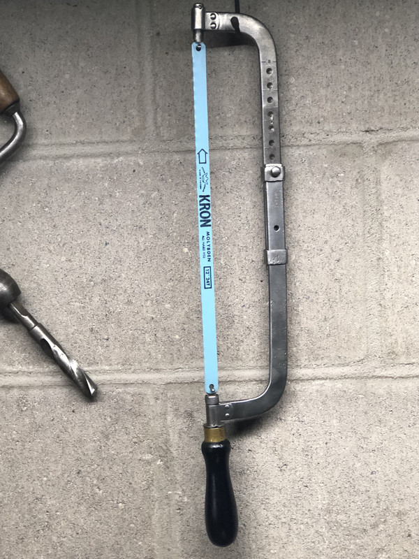 AE49200F-8742-4BE9-BE71-5240DC27289E