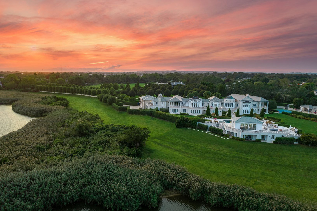 Ukrainian-Born Top Neocon Donor Snags Most Expensive Hamptons Home Ever ...