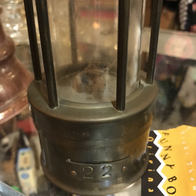 F816D813-2EA3-43E6-A6E1-3AF148EC5F2F