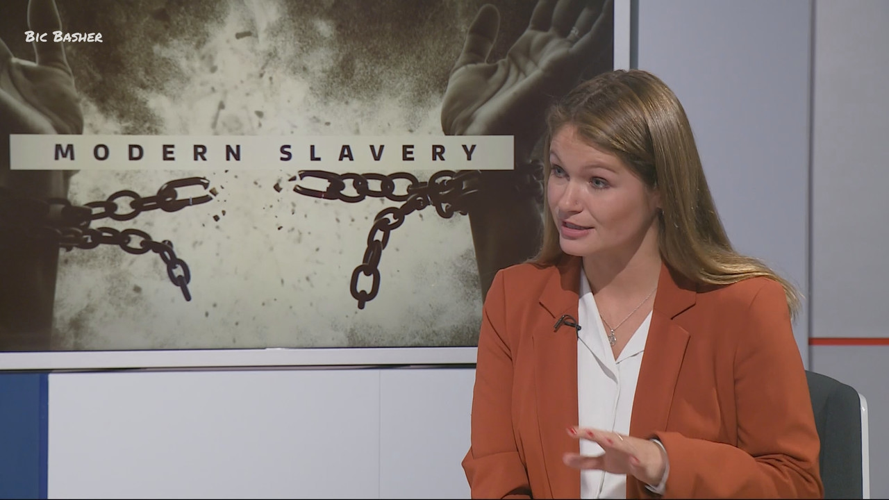 09.23 - 18.00.00 - ITV News West Country. Breaking news and current s....ts_snapshot_12.25.007