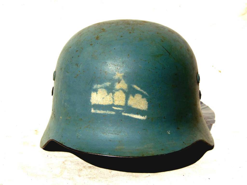 580698d1381438037-ww2-hungarian-helmets-pa083297