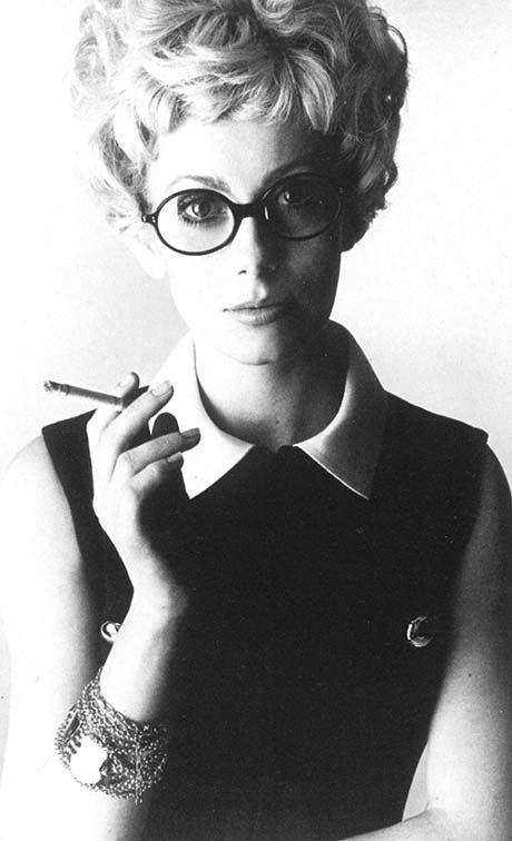 catherine_deneuve_mb96