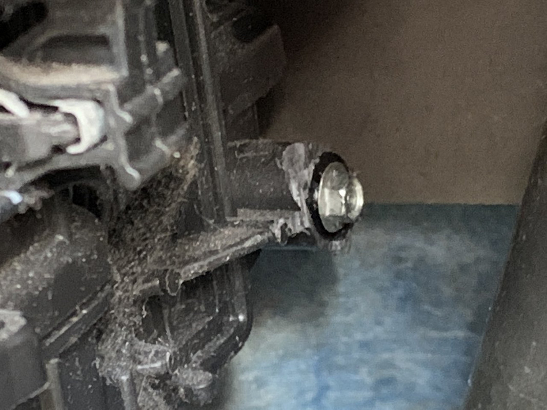 FF5C3A14-F288-4363-B536-5176AD01A081