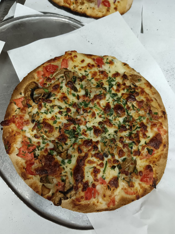 Margherita con funghi - piccola