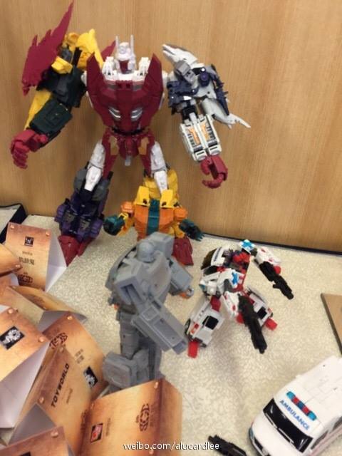 10645131_738685622884516_7180073401775683472_n