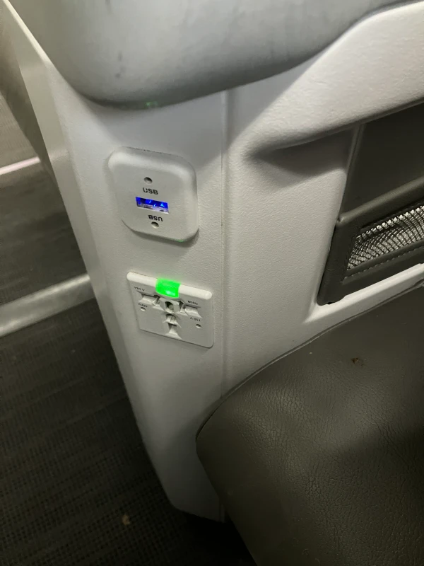Alaska first class footrest