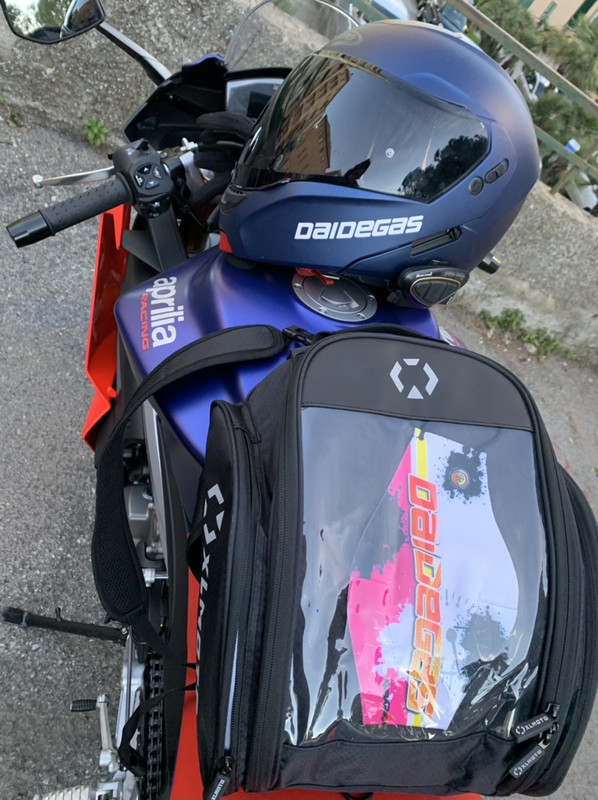 469ED553-538B-4C32-9D05-B4FAC200A0C2