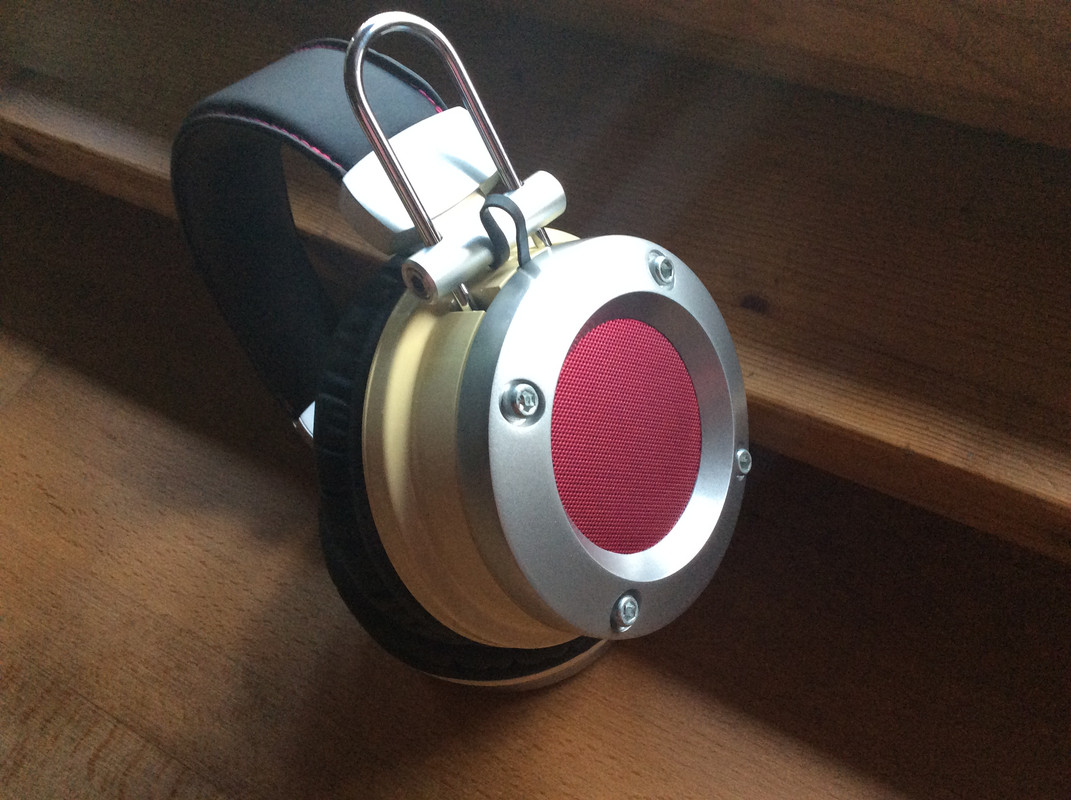 85428116-932C-45AF-8FDB-A9BDE6119B5F