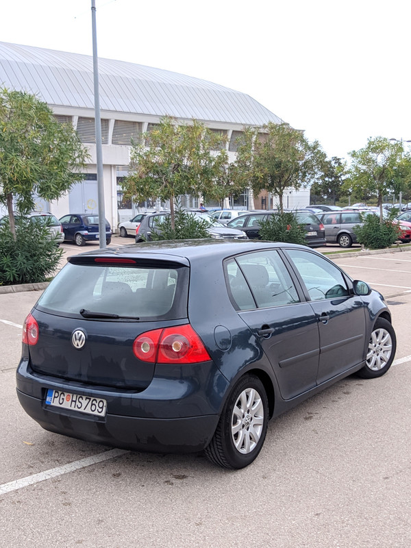 00000IMG_00000_BURST20191116154733954_COVER