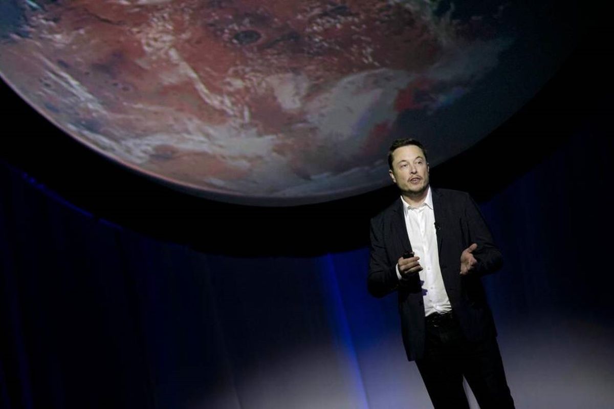 elon musk scherza avvistamenti ufo ovni