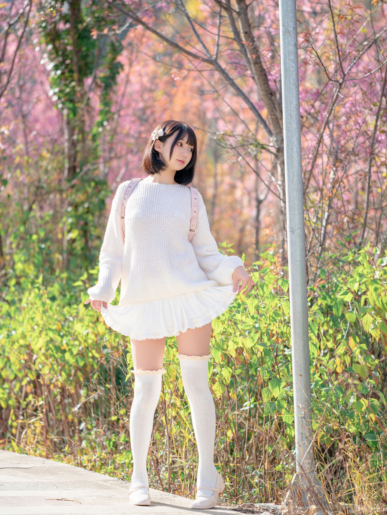 nagisa 魔物喵《樱花树下》写真，清新优雅的气质美女插图3