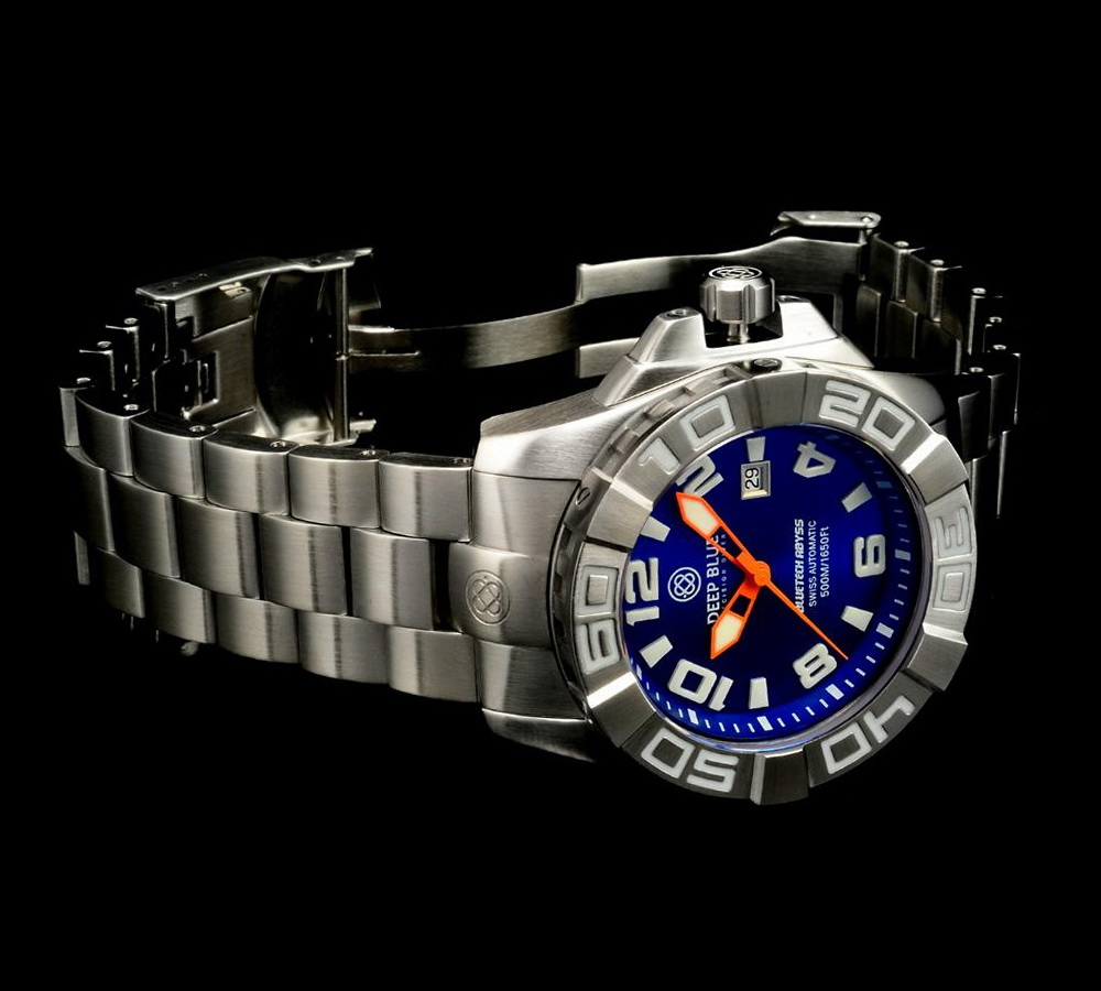 DEEP BLUE Blue Tech ABYSS 500 01 — Postimages