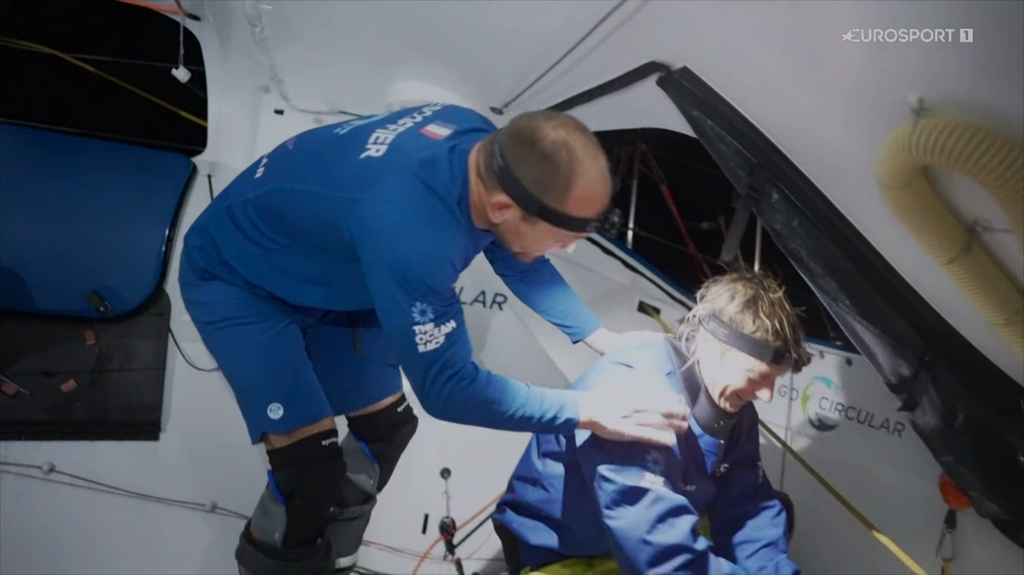 [Image: e3nv07b5chvd.png]