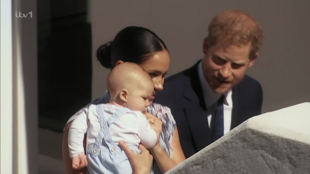 [Image: n77peoe9zoy5.jpg]