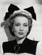 ann-sothern-b34